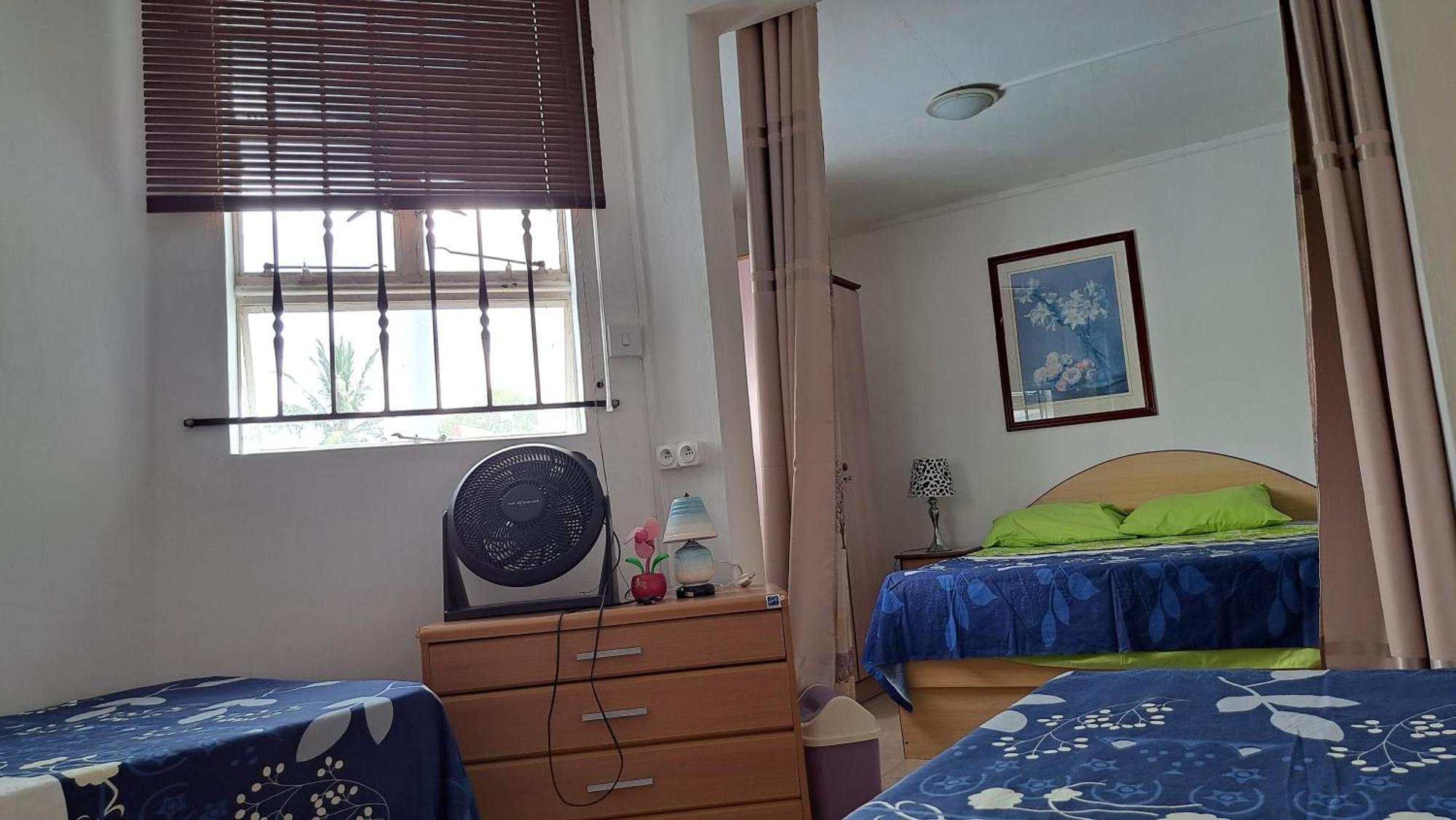 Peaceful And Private Villa 格兰贝伊 外观 照片