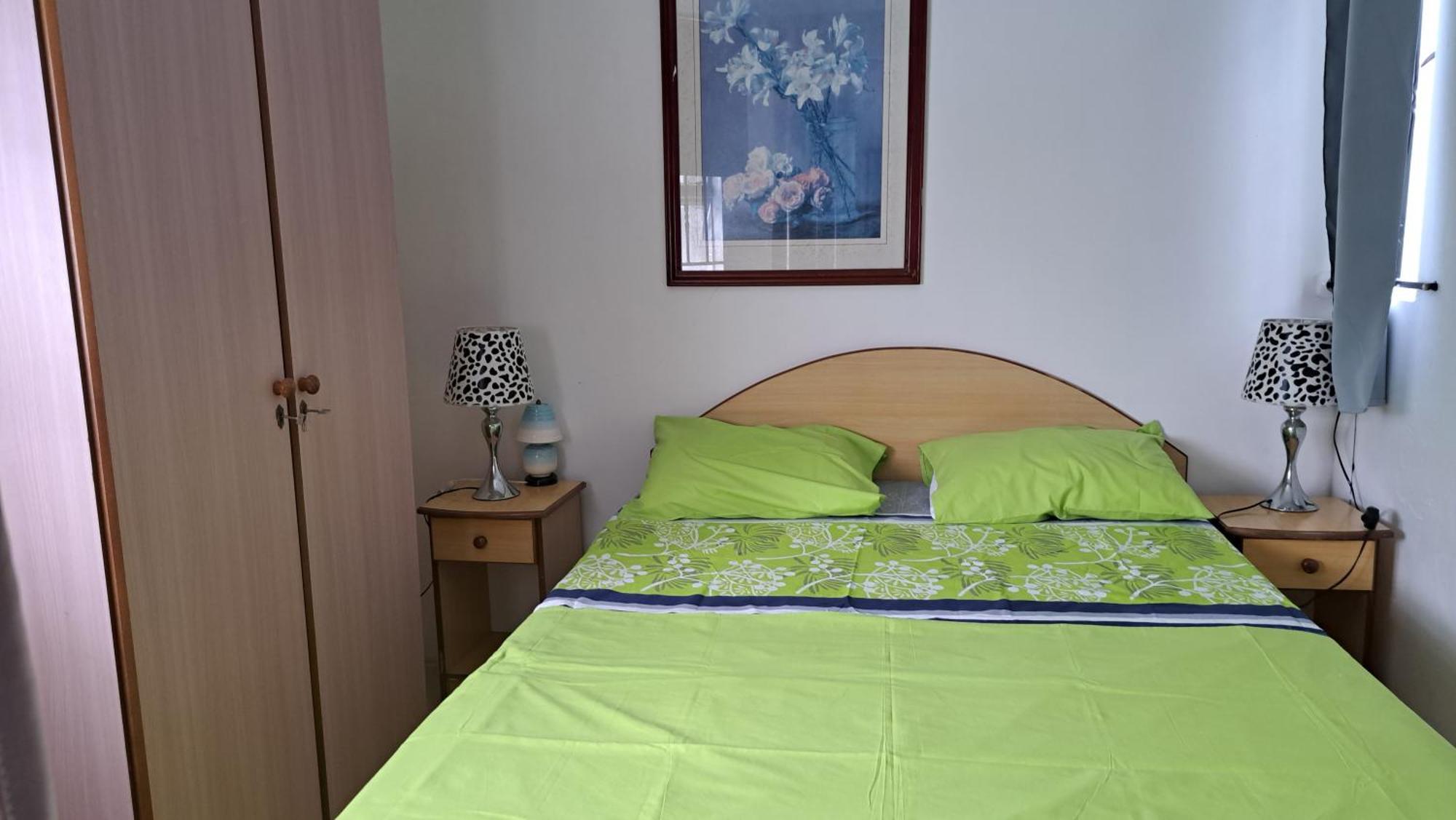 Peaceful And Private Villa 格兰贝伊 外观 照片