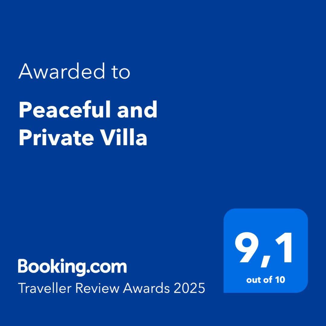 Peaceful And Private Villa 格兰贝伊 外观 照片